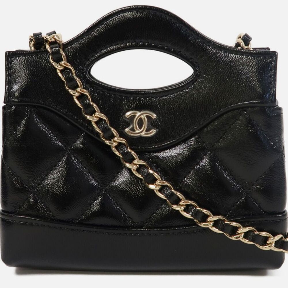 💎✨BEAUTIFUL✨💎Authentic CHANEL Lambskin Leather CC Chain Black Bag